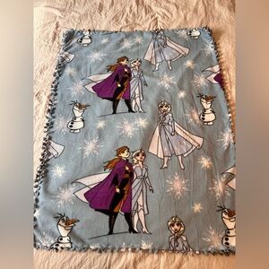 Disney Frozen Hand-Tied Fleece Blanket